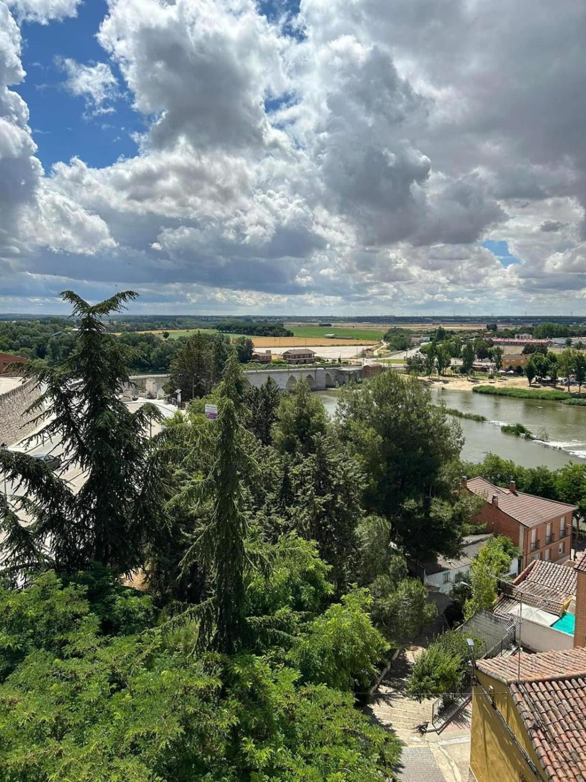 Apartamentos Go Buenavista- Tordesillas Luaran gambar